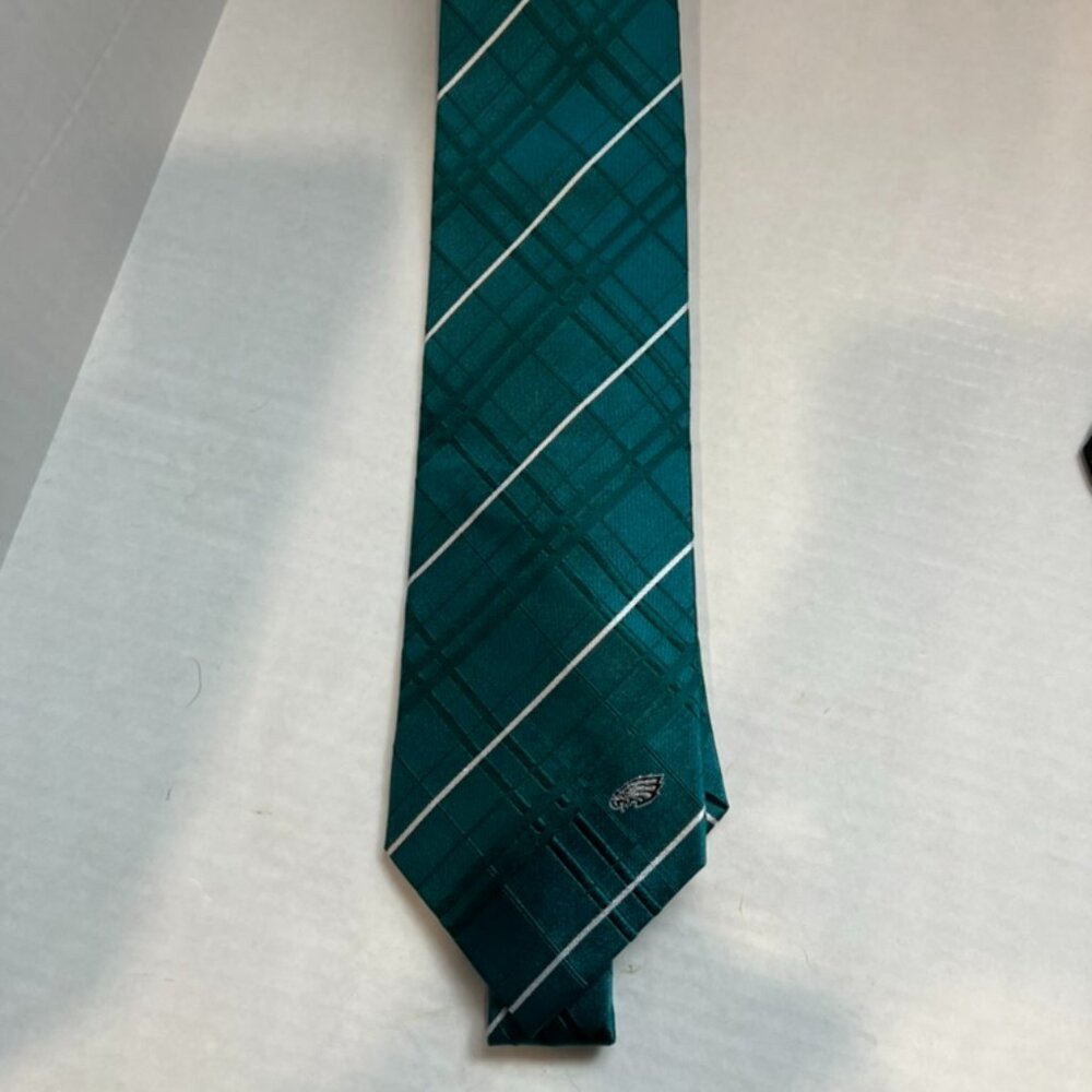 Vintage NFL Philadelphia Eagles Green Logo Tie